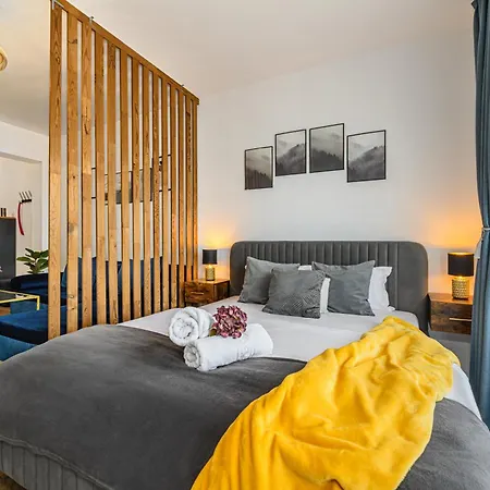 Mountain Breeze Luxury Apartment AC&Parcare Privată-3